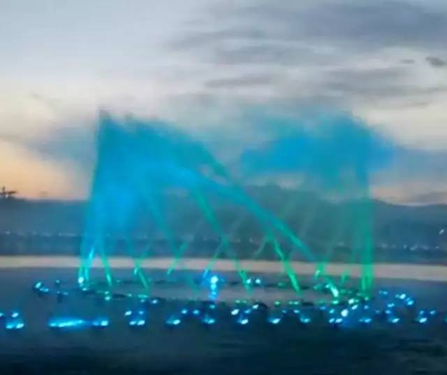 酷炫叼炸天！内蒙古最大音乐喷泉落户包头